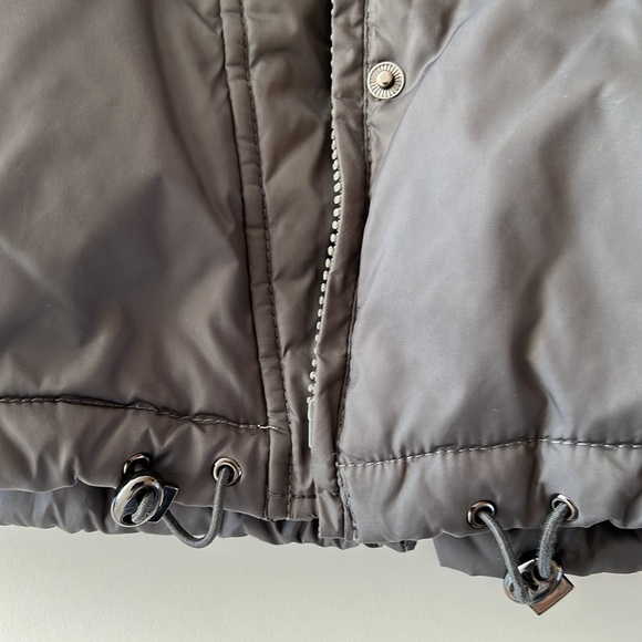 EUC Via Spiga Gray Puffer Coat Jacket Girls Sz S Hooded Faux Fur Fleece - Picture 16 of 16